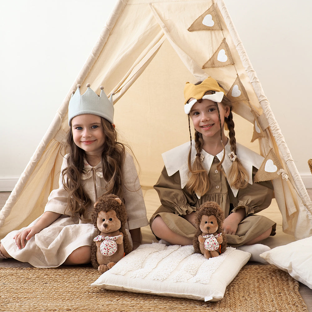 Plush toy, Life, Prickle the Hedgehog with knapsack (18 and 25cm)