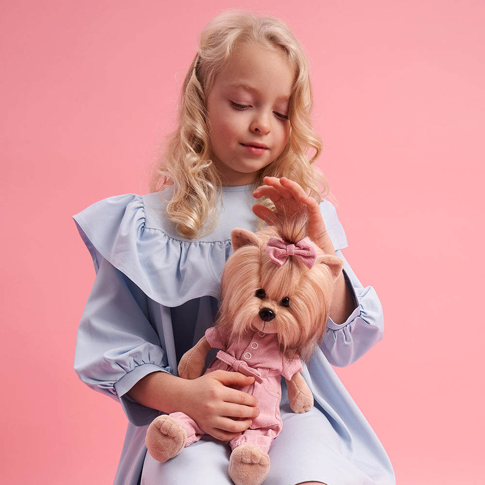 Lucky Blacky: Karmena