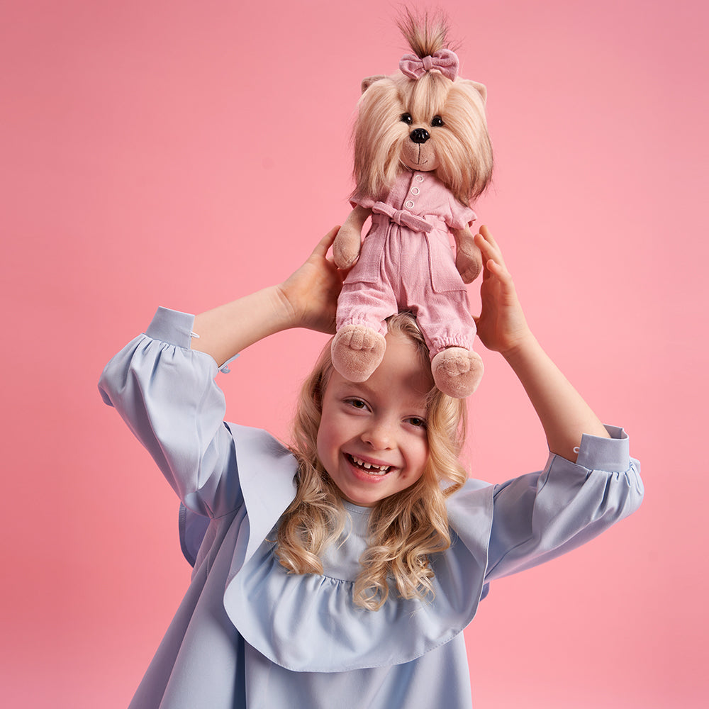 Lucky Blacky: Karmena