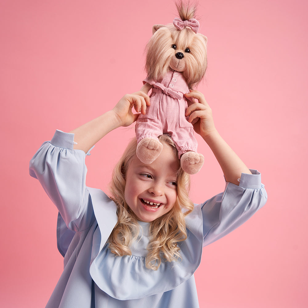 Lucky Blacky: Karmena