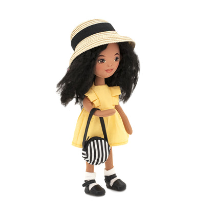 Tina in a Yellow Dress + bonus accessories set (35cm)