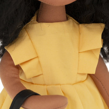 Tina in a Yellow Dress + bonus accessories set (35cm)