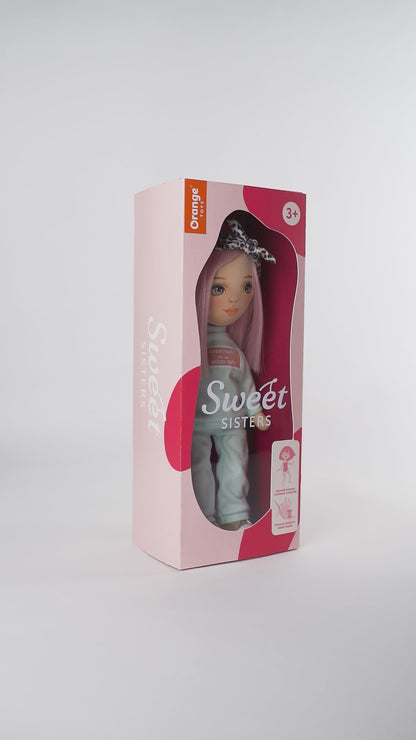 Billie im mintfarbenen Trainingsanzug + Bonus-Accessoires-Set (35cm)